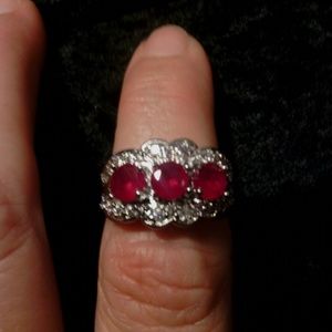 Beautiful 3 Ruby Ring Antique Look stamped 925