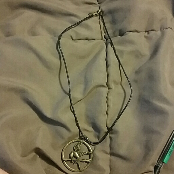 Bronze Hunger Games Mockingjay Necklace - Picture 2 of 3
