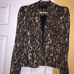 Kardashian kollection printed blazer