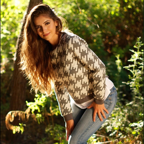 Houndstooth Sweater - Picture 2 of 2