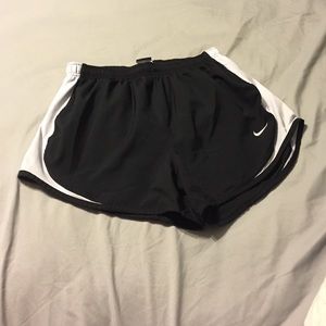 Black Nike shorts