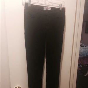 Black iris jeans