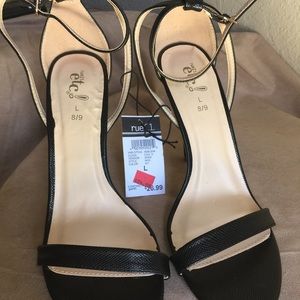 New black high heels!!