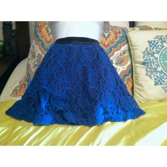Aeropstale blue lace skirt