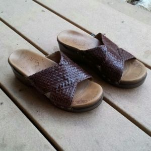 Dansko Shoes - Brown Leather Dansko's for @raekniki Dansko Shoes - Brown Leather Dansko's for @raekniki