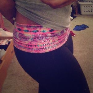 Victoria's Secret PINK full length Yoga Legging