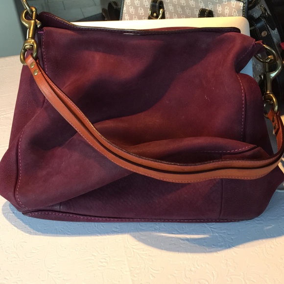 Coach leather purse! - Picture 3 of 4