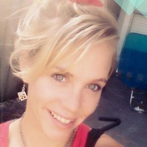 Meet your Posher, Caitlyn