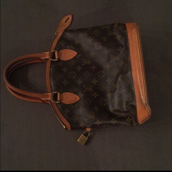 Louis Vuitton purse - Picture 2 of 4