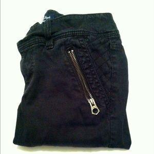 Distressed black double 00 American Eagle pants