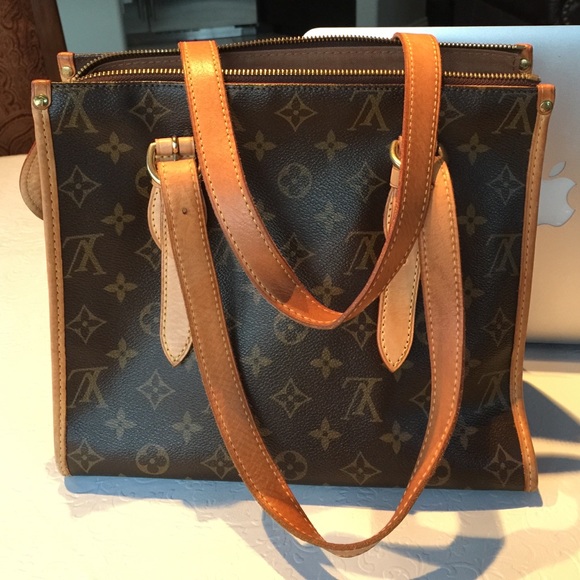 Louis Vuitton Handbags - Louis Vuitton Popincourt monogram canvas purse 🎉