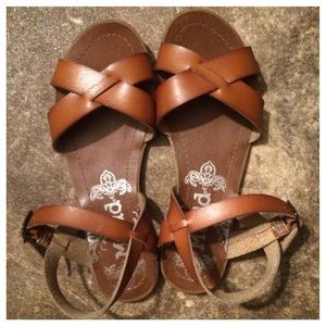 SOLD-Mudd leather brown sandals