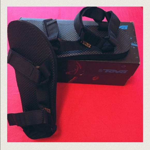 NWTTeva OriginalUniversal SeaFogSandals