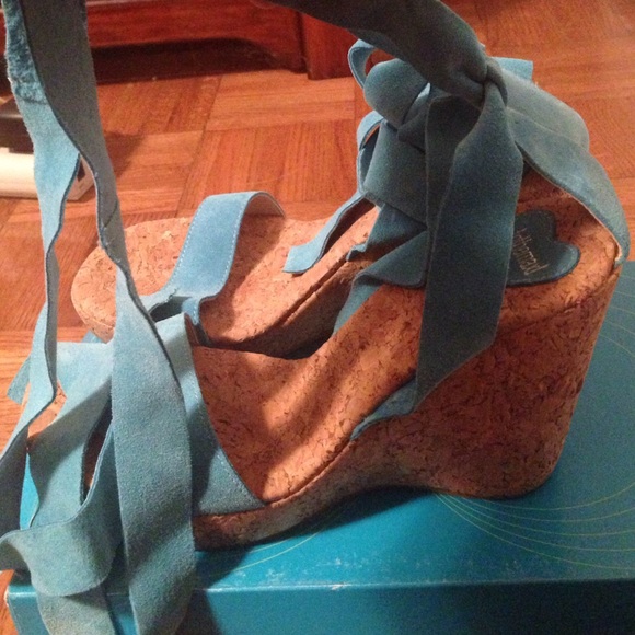 tothemax! Turquoise tie up wedges - Picture 3 of 3