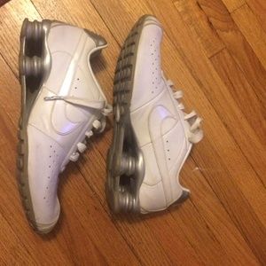 Nike Shox (Women's)