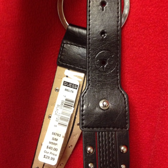 NWT Guess belt black loop with studs. - Picture 4 of 4
