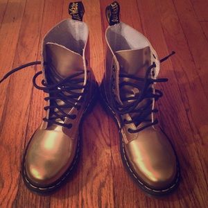 Dr. Martens