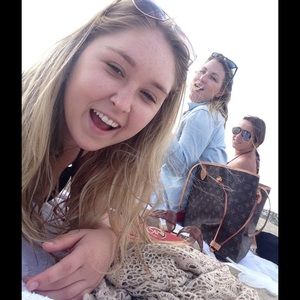 Meet your Posher, Chelsey