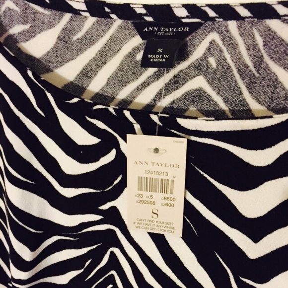 Ann Taylor top - NWT - Picture 4 of 4