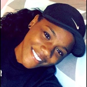 Meet your Posher, Lashay