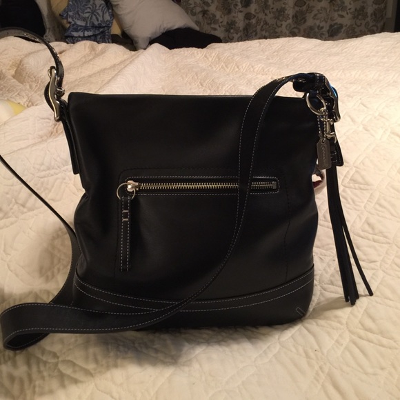 Coach buttery soft leather crossbody purse