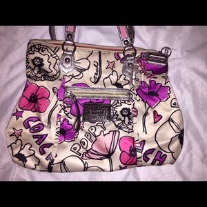 Coach poppy purse