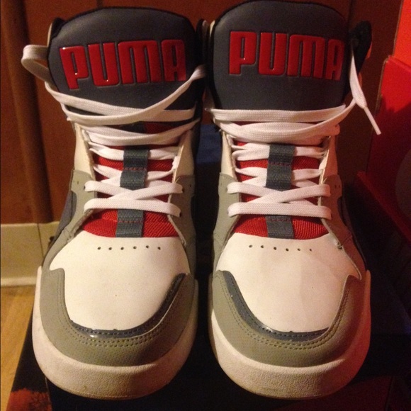 Red blue and grey Pumas