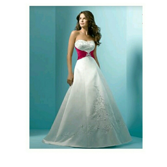 Alfred Angelo Wedding Gown