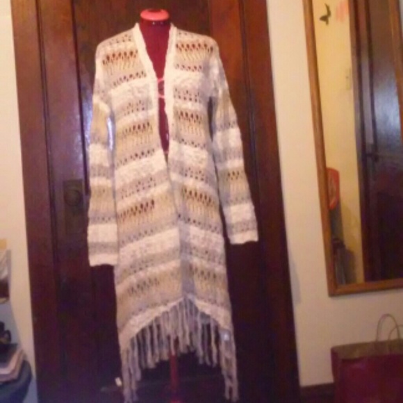 Knitted long cardigan