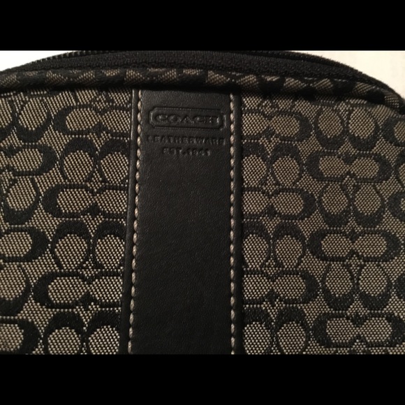 Makeup purse/coin holder