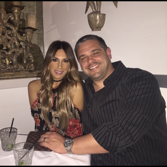 Meet your posher, Nicole - Picture 5 of 8