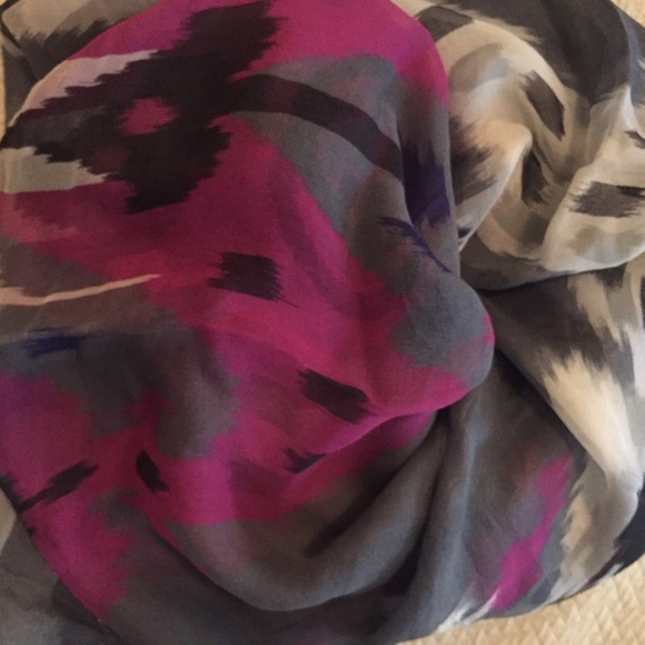 Gucci scarf - Picture 3 of 4