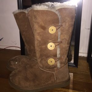 Tall Chestnut UGGS