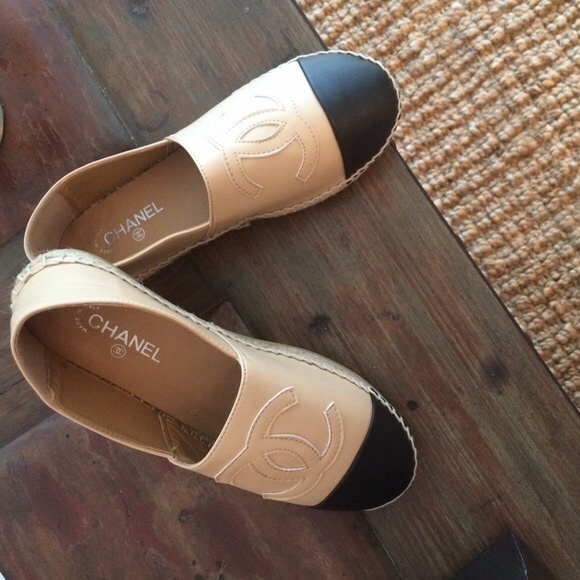 Chanel espadrilles. RESERVED