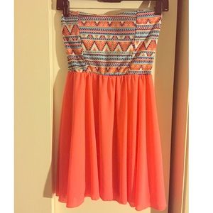 Windsor tribal print sun dress size Small