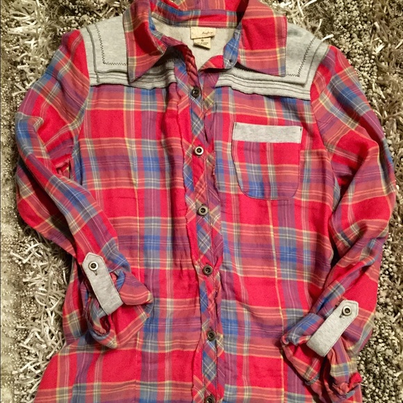 Plaid shirt with t-shirt back