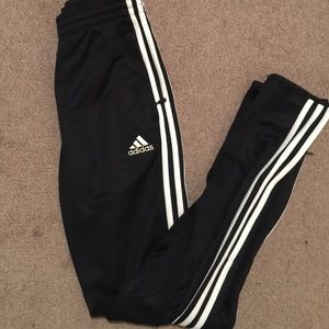 Adidas "skinny" fit pant