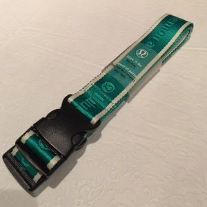 Yoga mat strap