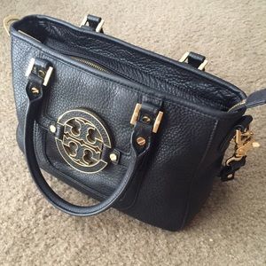 👉🏼ON HOLD👈🏼Tory Burch Amanda Mini Satchel