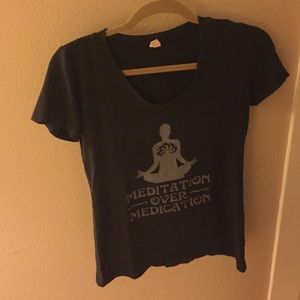 BUNDLE- bamboo stretch T-shirt, wedges, VS bag