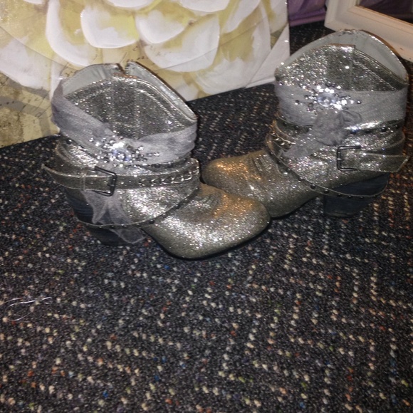 Boots - Picture 1 of 1