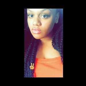 Meet your Posher, Janae