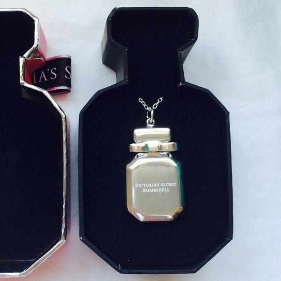 Victoria's Secret solid perfume necklace