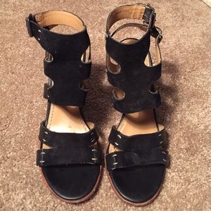 DV heeled sandals