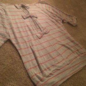 Grey and pink bow detail top