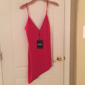 Devil in a red dress 😍