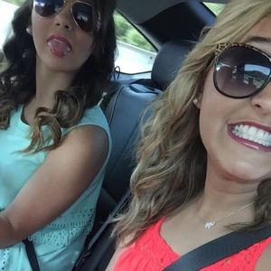 Meet your Posher, Paige