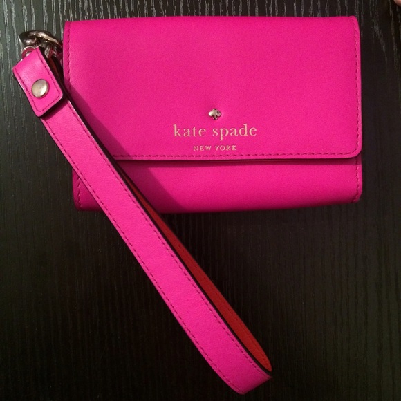 Pink Kate Spade Wristlet Wallet