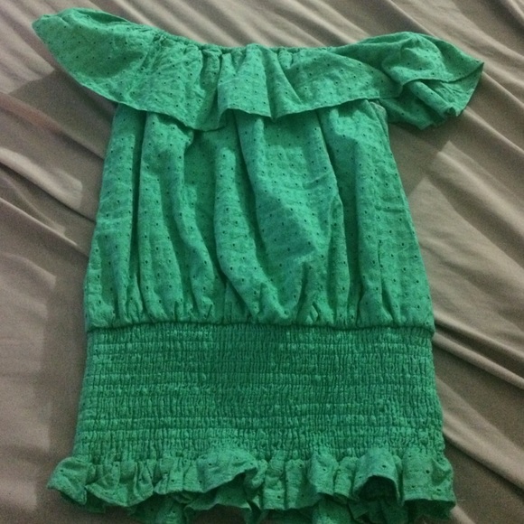 Off the shoulder mint green top. - Picture 1 of 1