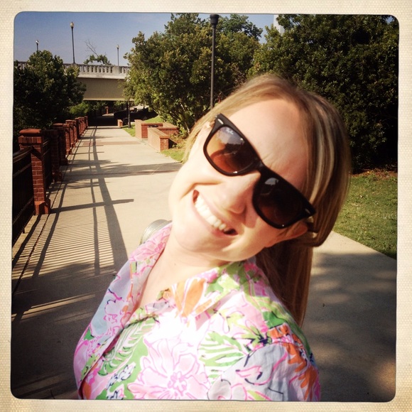 Meet your seller! - Picture 2 of 4